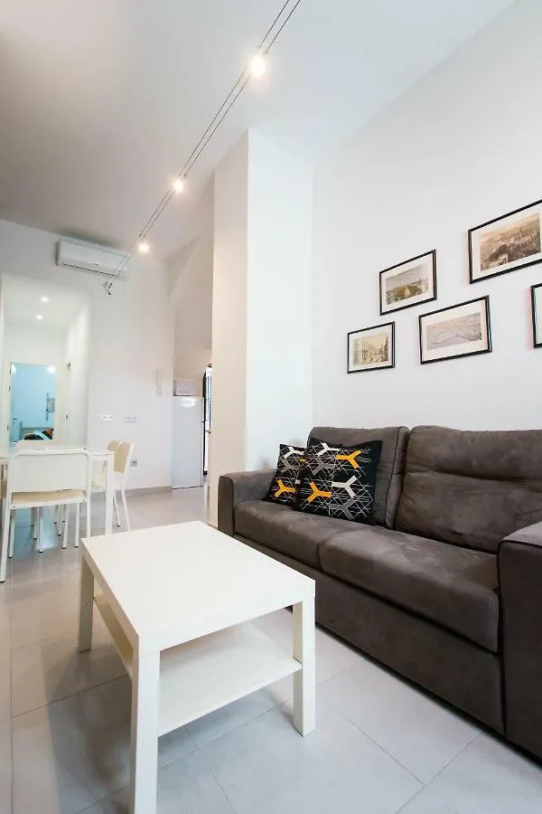 Holidays2Malaga Cobertizo Del Conde With Parking Apartment