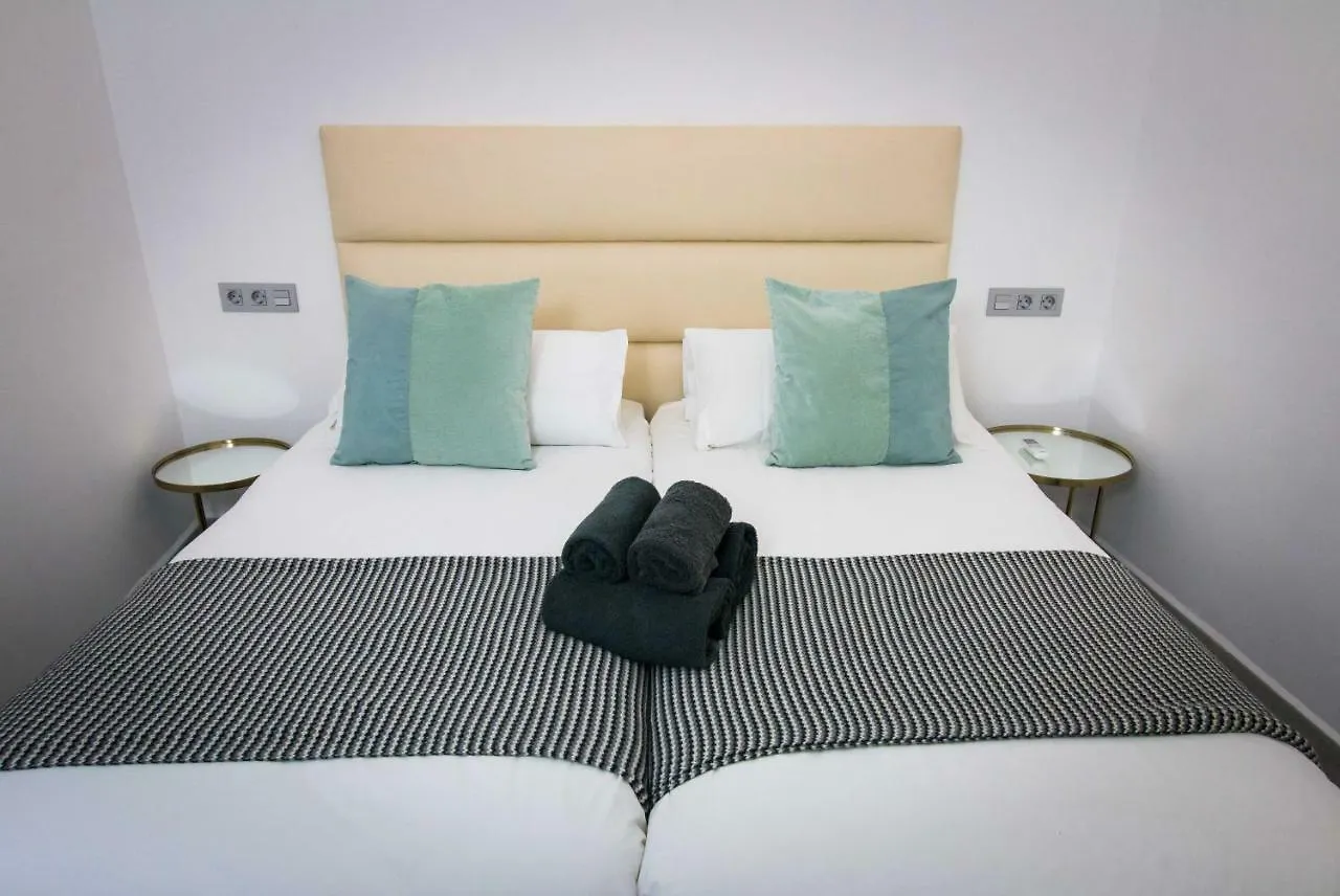 Holidays2Malaga Cobertizo Del Conde With Parking Apartment Spain